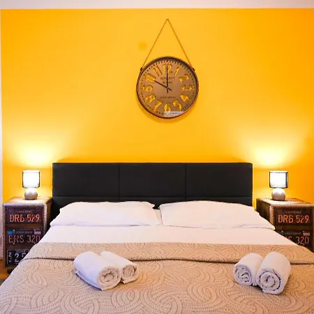 Backpacker Apartment Hofburg Vienna Esterno foto