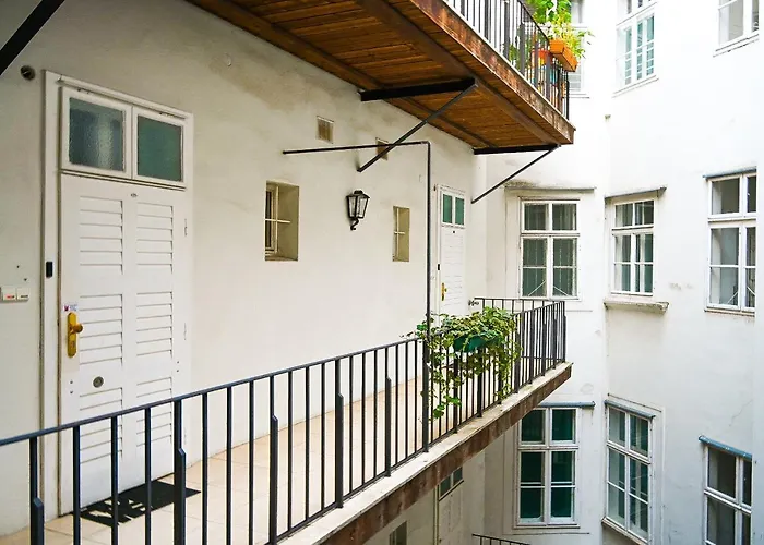 Backpacker Apartment Hofburg